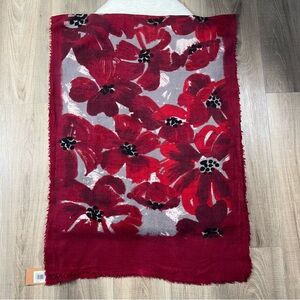 Inouitoosh floral wool scarf